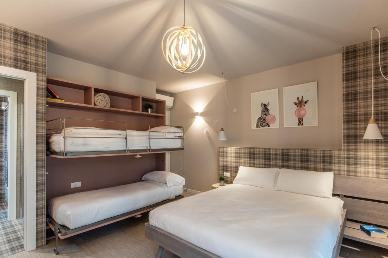 Sei Garda Apartments Peschiera del Garda Bagian luar foto