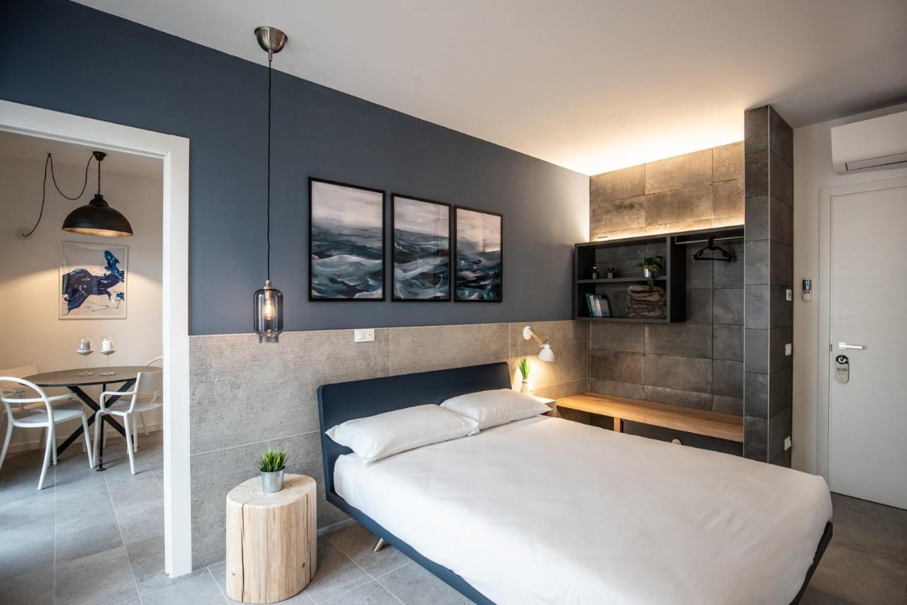 Sei Garda Apartments Peschiera del Garda Bagian luar foto